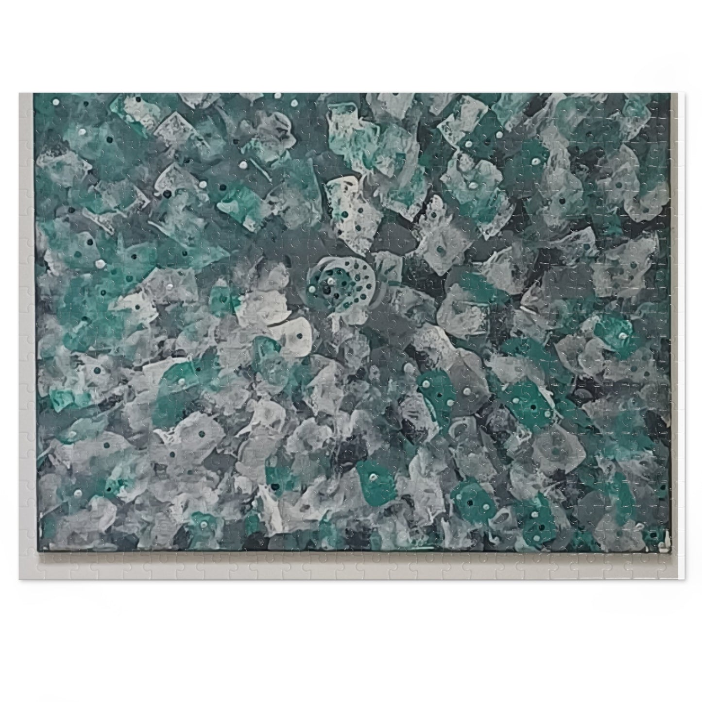 GREEN. Upto 2000 pieces Abstract Puzzle with Tin.